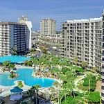 Edgewater Golf Villa 304